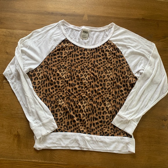 PINK Victoria’s Secret Long Sleeve Shirt - Picture 1 of 6